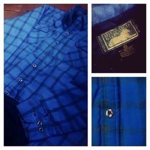 VTG Branded Lion | Insulated Flannel | XL